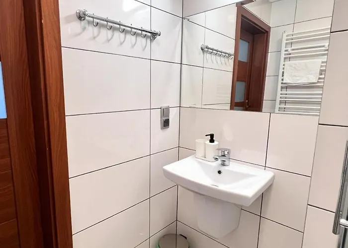 44 Dominikana シャノジェンティ